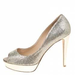 مملوكة مسبقًا حذاء كعب عالي جيمي تشو داليا قماش ذهبي براق نعل سميك مقدمة مفتوحة مقاس 40.5