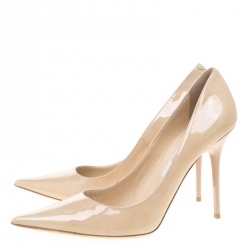 مملوكة مسبقًا حذاء كعب عالي جيمي تشو مقدمة مدببة ابل جلد لامع بيج مقاس 41