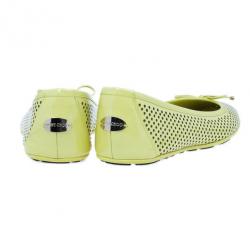 مملوكة مسبقًا Jimmy Choo Yellow Patent Walsh Ballet Flats Size 40