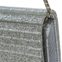 مملوكة مسبقًا Jimmy Choo Silver Acrylic Sweetie Clutch