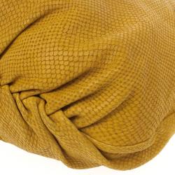 مملوكة مسبقًا Jimmy Choo Beige Leather &amp; Python Riki Hobo