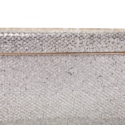 مملوكة مسبقًا حقيبة كلتش جيمي تشو كايلا ذهبية / فضية براقة