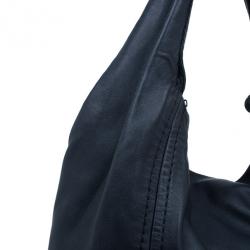 مملوكة مسبقًا Jimmy Choo Blue Leather Medium Saba Hobo