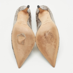 مملوكة مسبقًا Jimmy Choo Grey Watersnake Leather Romy Pointed Toe Pumps Size 38.5