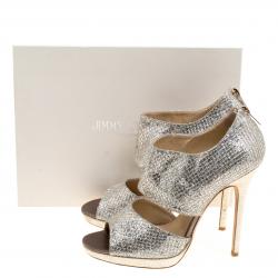 مملوكة مسبقًا صندل جيمي تشو برايفت جلد بيج لامع مقاس 39