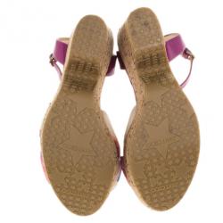 مملوكة مسبقًا Jimmy Choo Purple Gleam Printed Cork Wedge Sandals Size 41