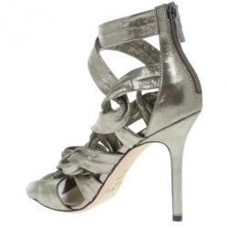 مملوكة مسبقًا Jimmy Choo Metallic Suede Knotted Kemble Sandals Size 38 .5