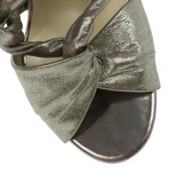 مملوكة مسبقًا Jimmy Choo Metallic Suede Knotted Kemble Sandals Size 38 .5