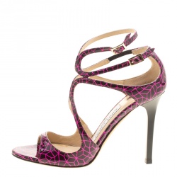 مملوكة مسبقًا صندل جيمي تشو لانس بسيور منقوشة جلد لامع أسود ووردي مقاس 35.5