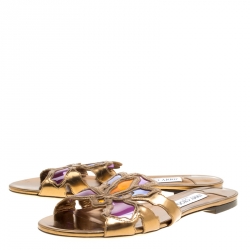 مملوكة مسبقًا حذاء سلايدز جيمي تشو فلات ليزا PVC متعدد الألوان وجلد برونزي ميتالك مقاس 41