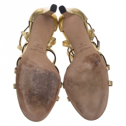 مملوكة مسبقًا صندل جيمي تشو جلد ذهبي ميتاليك بسيور قفصي مرصع مقاس 39