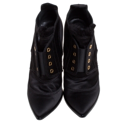 Pre Owned حذاء بوت جيمي تشو ميتسو مقدمة مدببة ساتان أسود مقاس 40