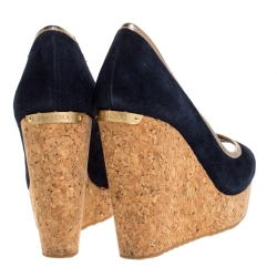 مملوكة مسبقًا Jimmy Choo Navy Blue Suede Papina Cork Wedge Pumps Size 38.5