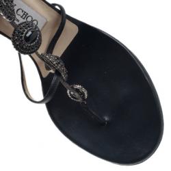 مملوكة مسبقًا صندل جيمي تشو ساتان مرصع بالجواهر أسود مقاس 38.5