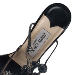 مملوكة مسبقًا صندل جيمي تشو ساتان مرصع بالجواهر أسود مقاس 38.5