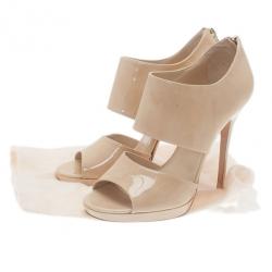 مملوكة مسبقًا صندل جيمي تشو برايفت جلد بيج لامع مقاس 39