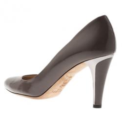 مملوكة مسبقًا حذاء جيمي تشو جلد بني لامع مقاس 39