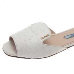 مملوكة مسبقًا Prada White Ostrich Leather Flat Slides Size 37