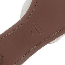 مملوكة مسبقًا Prada White Ostrich Leather Flat Slides Size 37