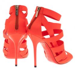 مملوكة مسبقًا صندل جيمي تشو دام تصميم متشابك جلد برتقالي نيون مقاس 39.5