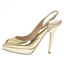 مملوكة مسبقًا صندل جيمي تشو جلد معدني ذهبي كلو كعب أمامي وفتحة خلفية للكعب مقاص 38.5