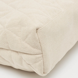 Pre Owned Karl Lagerfeld x Amber Valletta Light Beige Quilted Canvas K/Kushion Bag