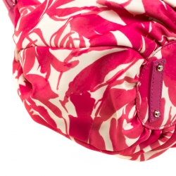 Pre Owned Kate Spade Pink/White Printed Nylon Stevie Shoulder Bag