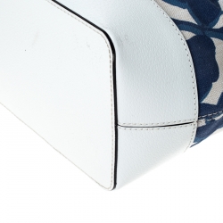 Pre Owned Kate Spade White/Blue Canvas and Leather Wellesley Hyacinth Leaves Harmony Tote