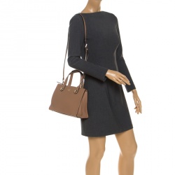 Pre Owned Kate Spade Beige Leather Studs Tote