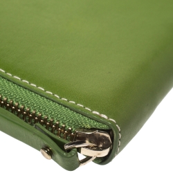 Pre Owned Kate Spade Green Leather Small Zip Around Wallet