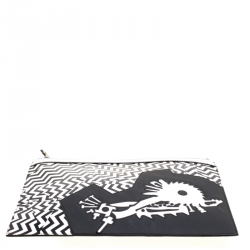 Pre Owned Kenzo Black/White Leather Disjointed Chevron Clutch