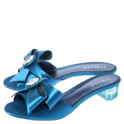 Pre Owned Le Silla Blue Satin Crystal Embellished Bow Slip On Sandals Size 40