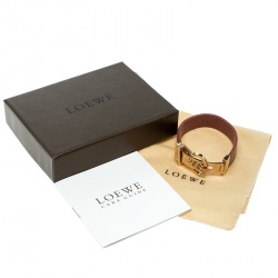 Pre Owned Loewe Nude Red Leather Rose Gold Tone Buckle Bracelet