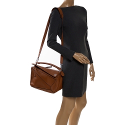 مملوكة مسبقًا حقيبة كتف لويفي بازل جلد بني فاتح متوسطة