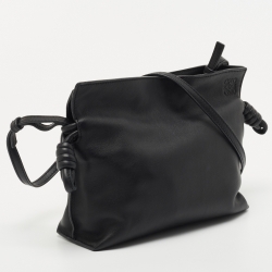 مملوكة مسبقًا حقيبة كلتش لويفي فلامينكو جلد أخضر زيتوني