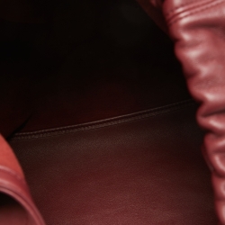 مملوكة مسبقًا Loewe Burgundy Leather Squeeze Bag