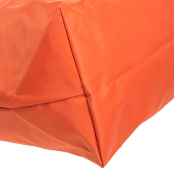 Pre Owned Longchamp Orange Nylon and Leather Medium Le Pliage Tote