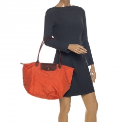 Pre Owned Longchamp Orange Nylon and Leather Medium Le Pliage Tote
