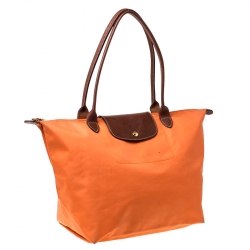 Pre Owned Longchamp Orange Nylon and Leather Medium Le Pliage Tote