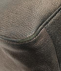 Pre Owned Longchamp Black/Gold Leather Tote Bag 