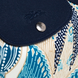 Pre Owned Longchamp Blue/White Floral Print Nylon and Leather Small Le Pliage Tote