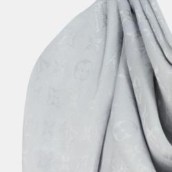 Pre Owned Louis Vuitton Grey Classique Monogram Shawl