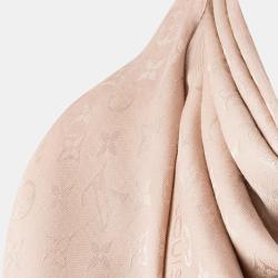 Pre Owned Louis Vuitton Ecro Classique Monogram Shawl