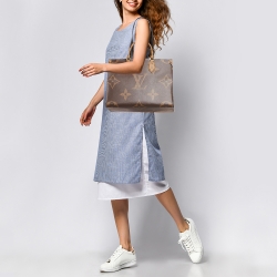 Pre Owned Louis Vuitton Reverse Monogram Giant Canvas Onthego MM Bag
