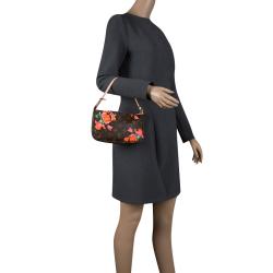 Louis Vuitton Pochette Accessories Stephen Sprouse Rose Monogram Hand Bag  at 1stDibs  louis vuitton stephen sprouse roses pochette, louis vuitton  stephen sprouse pochette