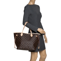 Louis Vuitton Monogram Canvas Neverfull MM Bag