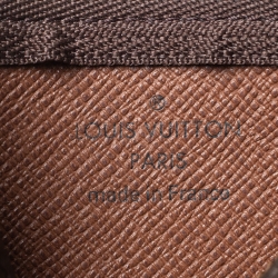 Pre Owned Louis Vuitton Monogram Key Pouch