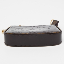 Pre Owned Louis Vuitton Amarante Monogram Vernis Mini Pochette Accessoires