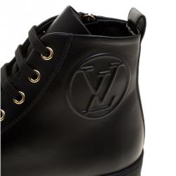 مملوكة مسبقًا Louis Vuitton Black Leather High Top Zip Sneakers Size 37.5
