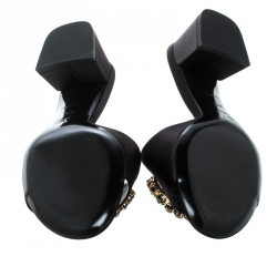 مملوكة مسبقًا Louis Vuitton Black Satin Madeleine Slide Mule Sandals Size 37.5